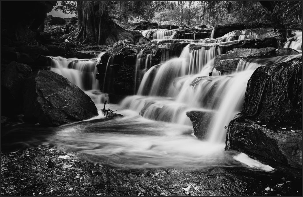 black-and-white-photoshop-LIghtroom - Seim - Master Photographer